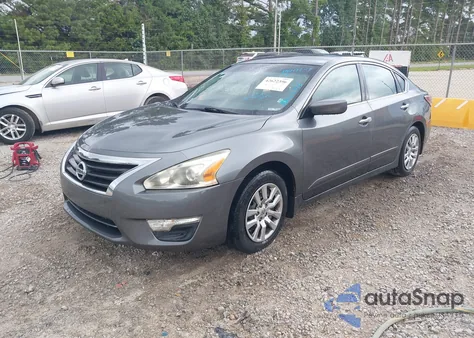 2015 Nissan Altima 2.5 S z USA, uszkodzony, nr VIN 1N4AL3AP6FC191543